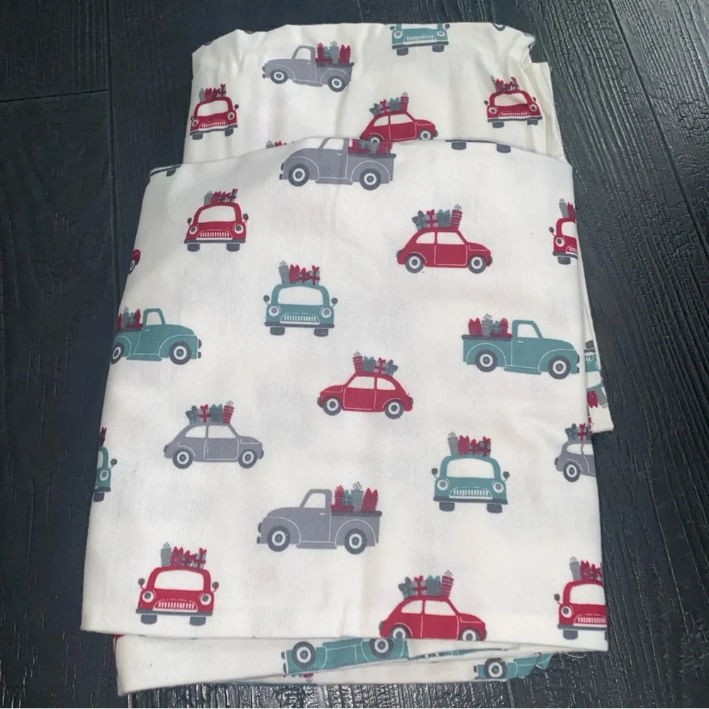 North Pole Trading Co. Flannel‎ King Pillowcases Set Of 2 Cotton Christmas NWOT